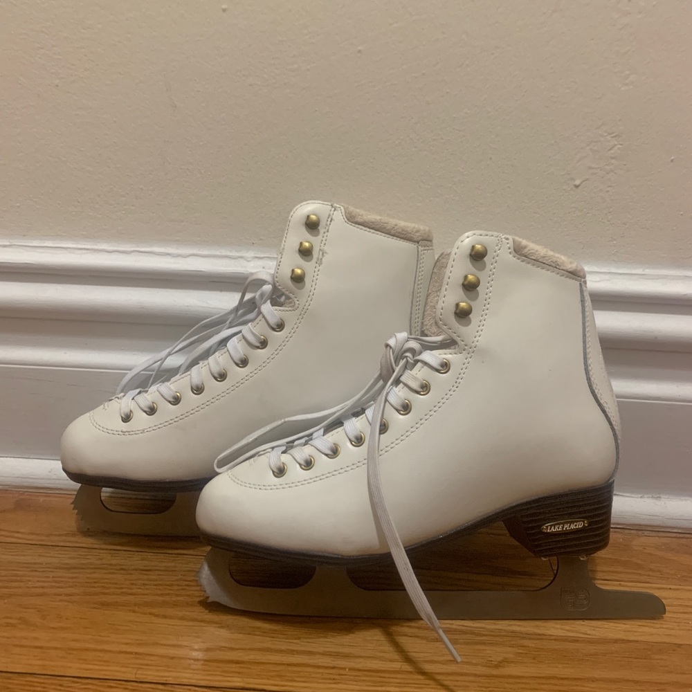 Lake Placid Alpine 900 Figure Ice Skates